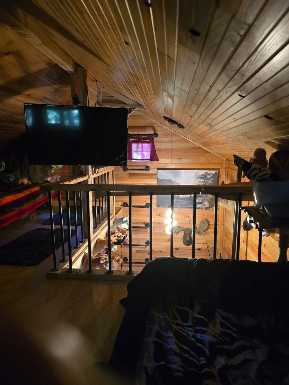 fort Stephens Chalet in Clackamas County