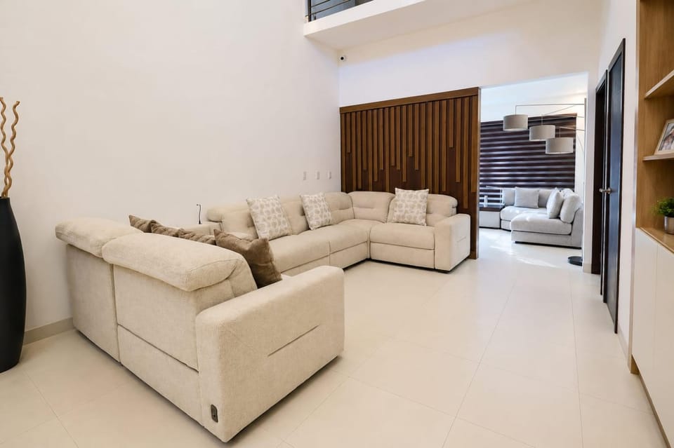 The grand resident in santo Domingo Managua Villa in Managua