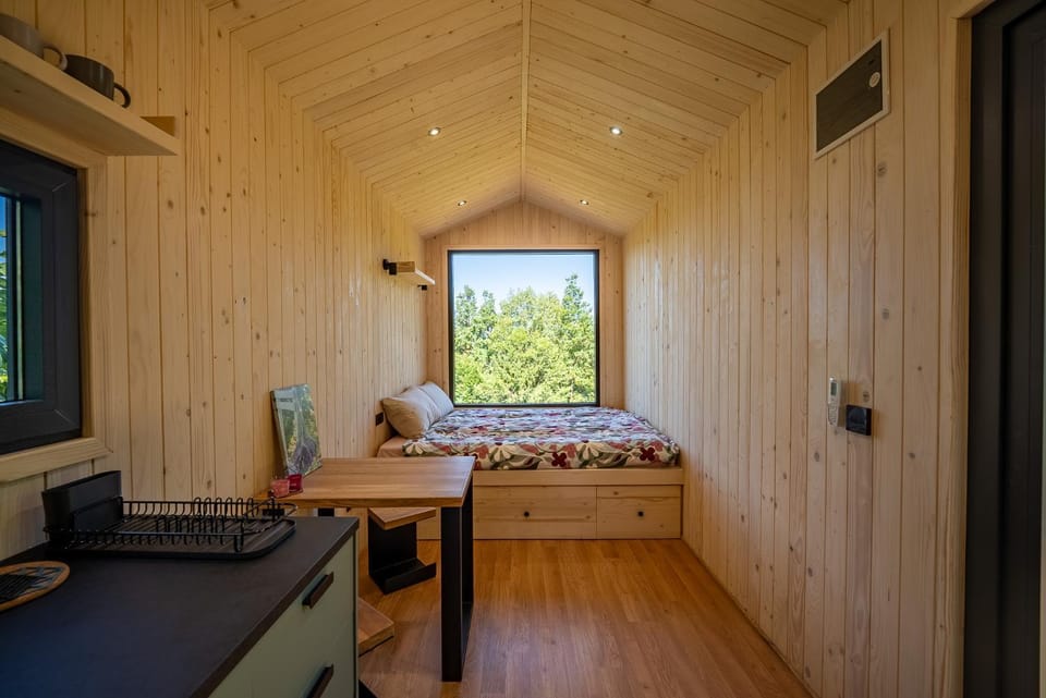 Alpine Glamp - Scenic Tiny House near Bled Chalet in Slovenia