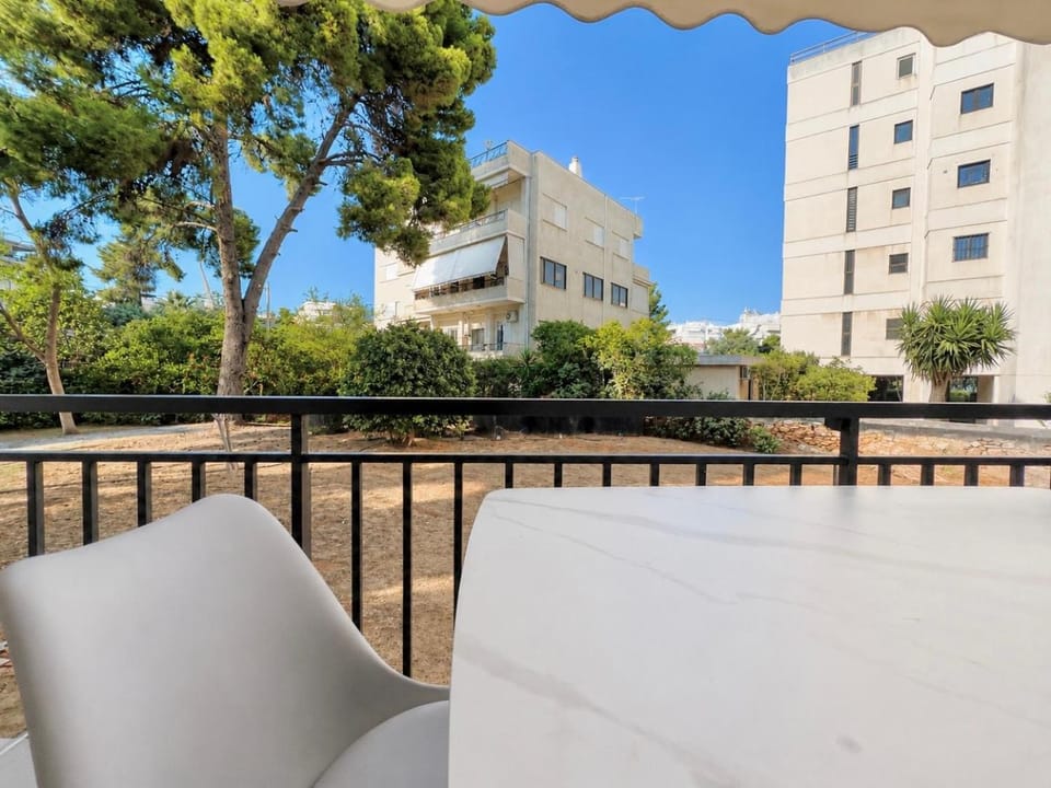 Riviera Escape - Stylish 1BR Near the Sea by ΜΡS Apartment in Decentralized Administration of Attica