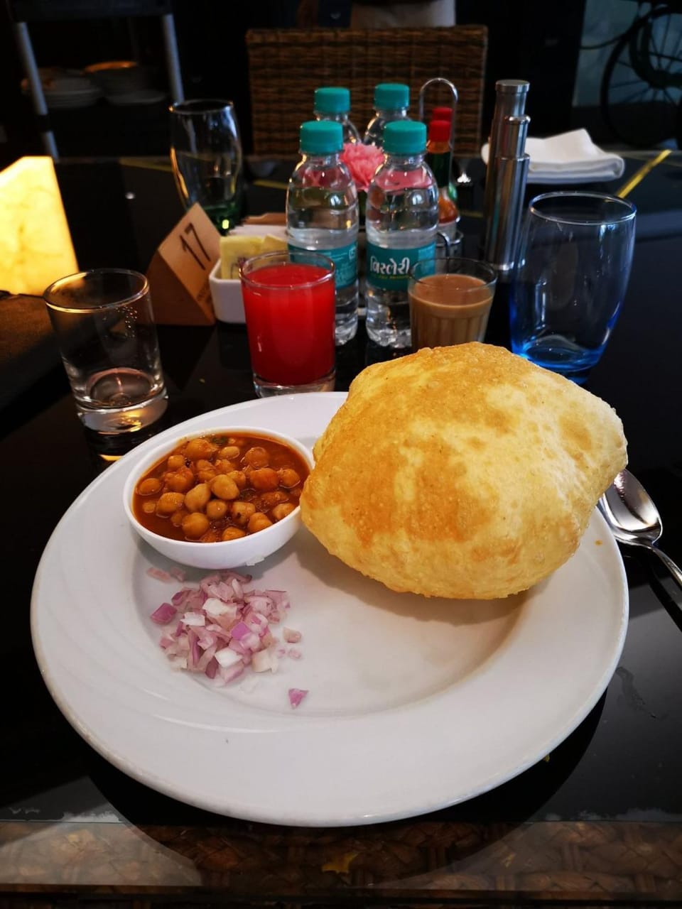Food and drinks, Food, Breakfast, Continental breakfast, Lunch, Dinner, Drinks