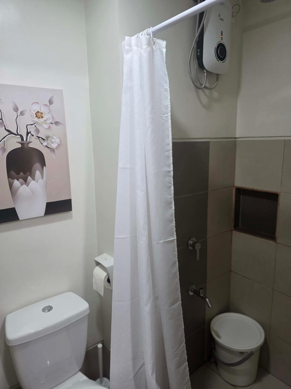 Shower, Toilet, Bathroom, bidet, towels