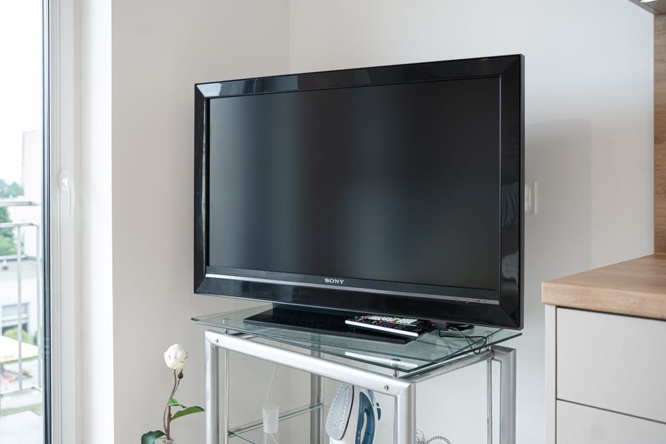 TV and multimedia, Evening entertainment