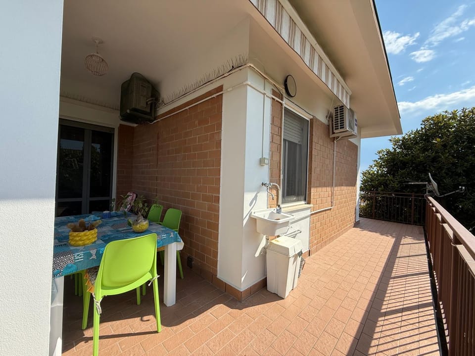 M475 - Marcelli, trilocale con terrazza vicino al mare Apartment in Marcelli