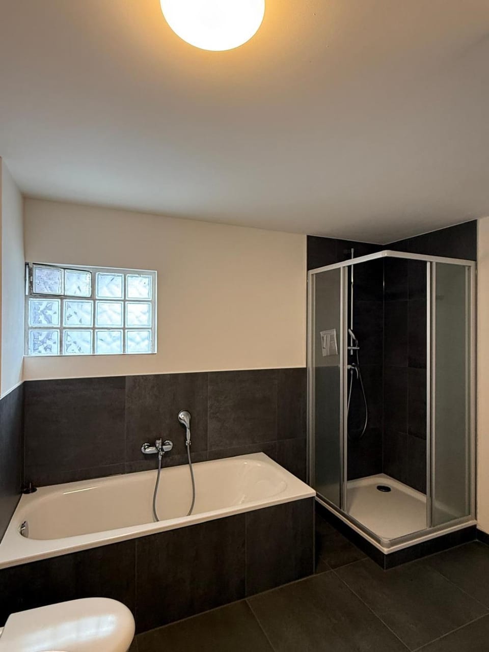 BJM Monteurwohnungen in Rodgau Comfort Monteur Apartments Monteurzimmer Apartment in Rodgau