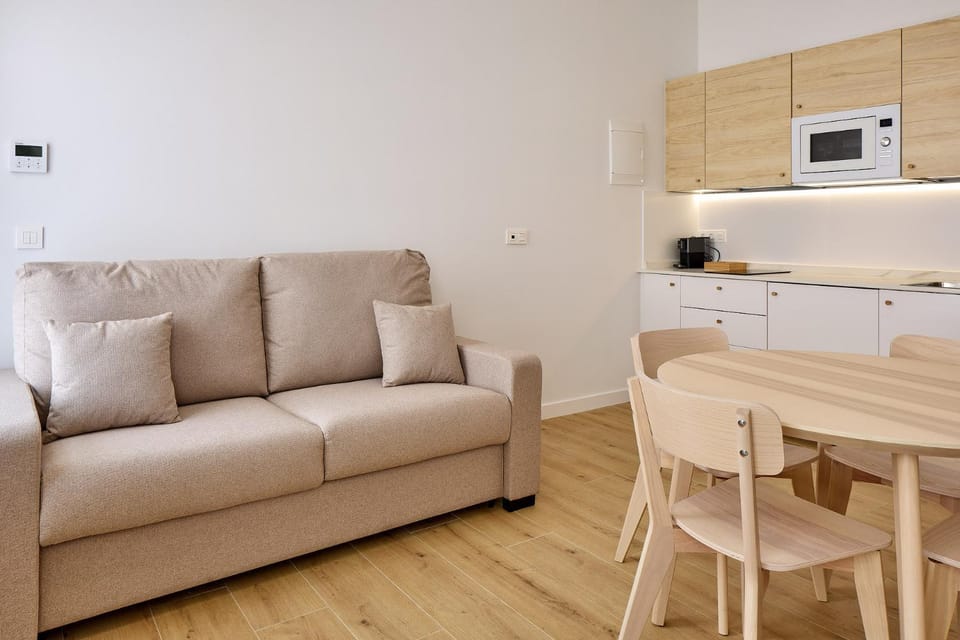 Kitchen or kitchenette, Living room, Dining area