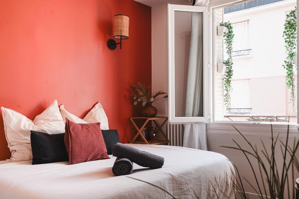 Jolie Studio Ideal pour professionnels et Couples proche Paris Apartment in Noisy-le-Grand