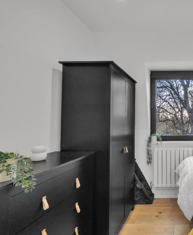 Contractor Friendly 2Bedroom Flat in Canada Water free parking and WiFi Apartment in London Borough of Southwark