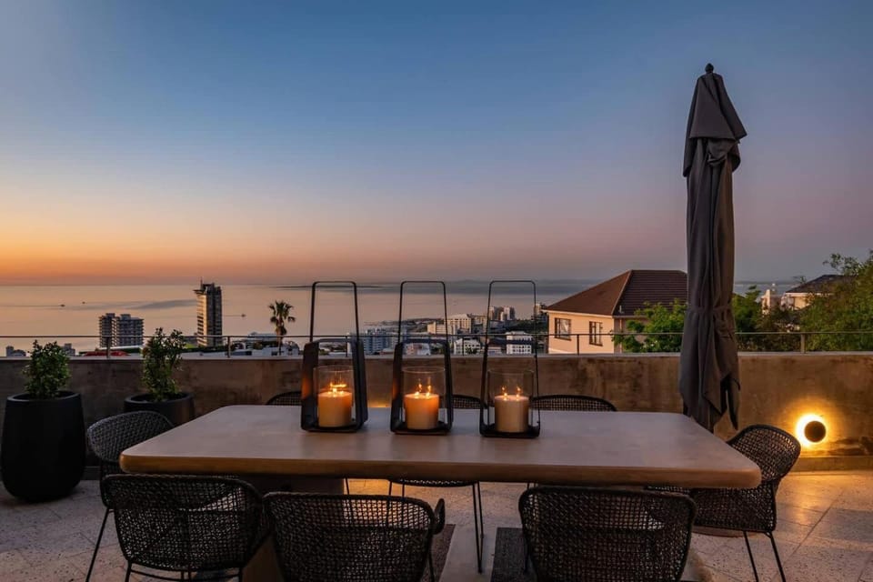 Luna Azul Penthouse - Ultra luxury in Sea Point Apartment in Sea Point