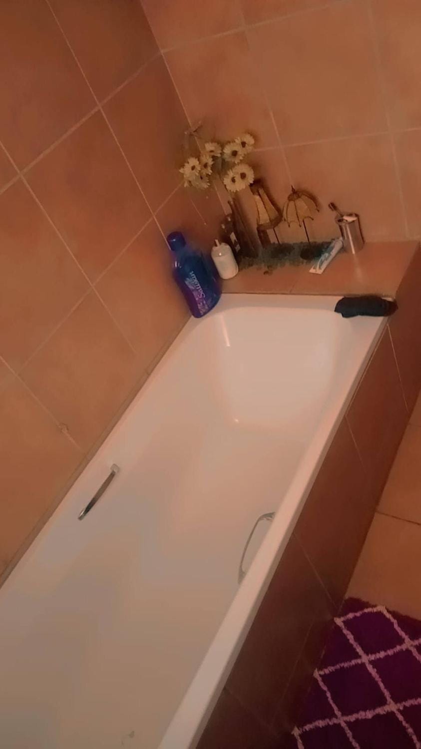 Bathroom, Bath