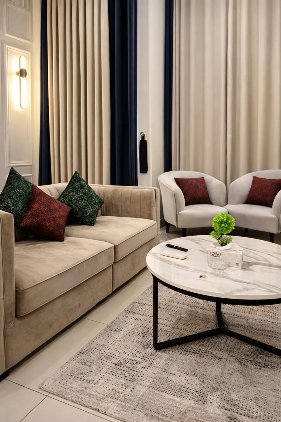Bed, Living room, Photo of the whole room, Seating area, Bedroom