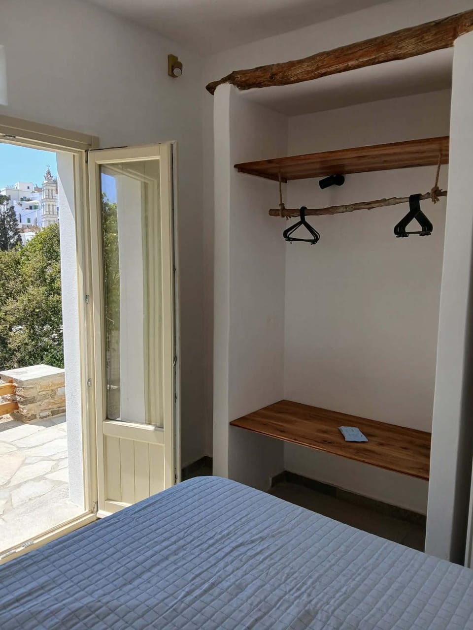 Alchemis House in Decentralized Administration of the Aegean