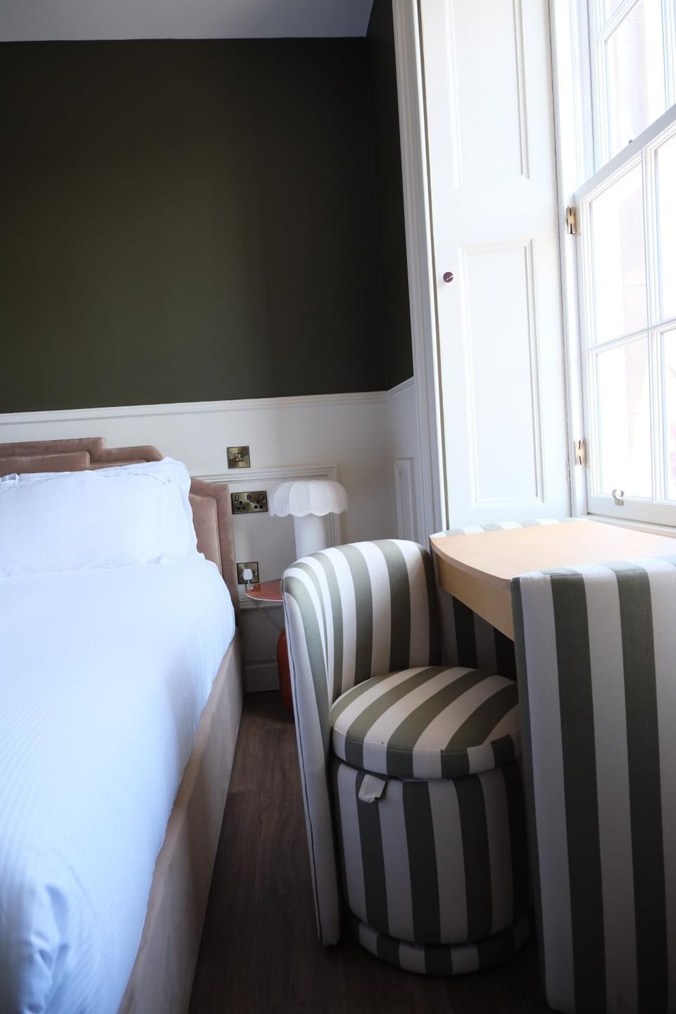 Meus Apartments, West End Apartment in Edinburgh