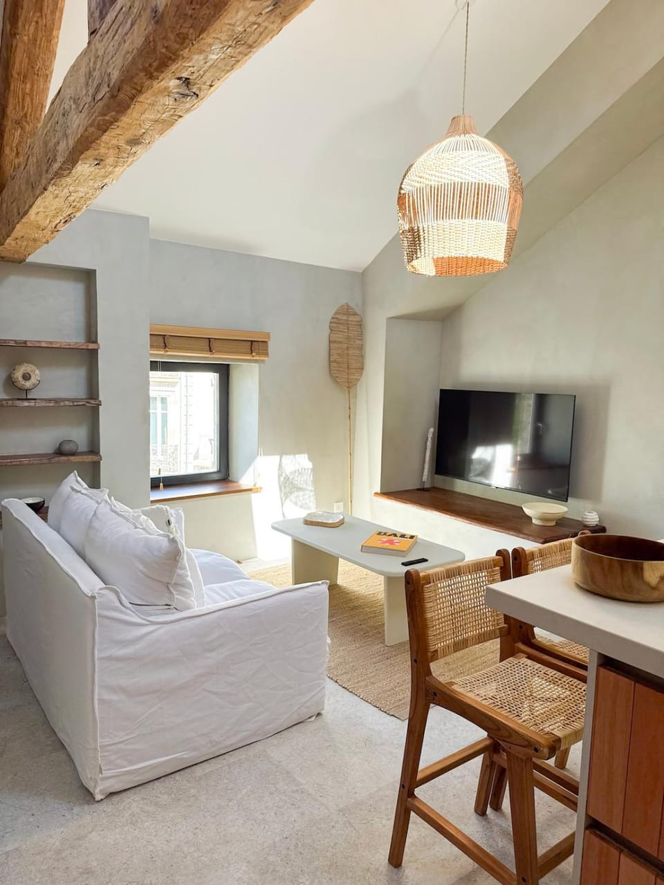 TV and multimedia, Living room
