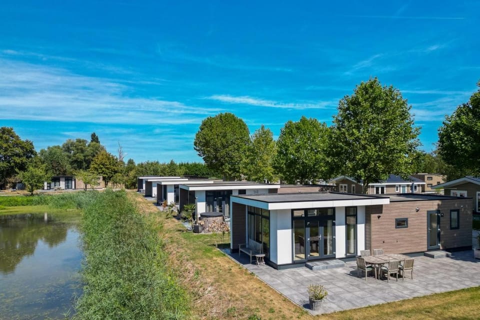 Cube XL 71 I 4-persoons chalet in Zennewijnen House in Gelderland, Netherlands