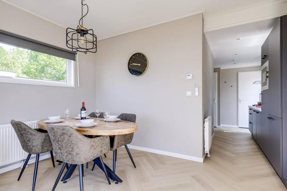 Cube XL 71 I 4-persoons chalet in Zennewijnen House in Gelderland, Netherlands
