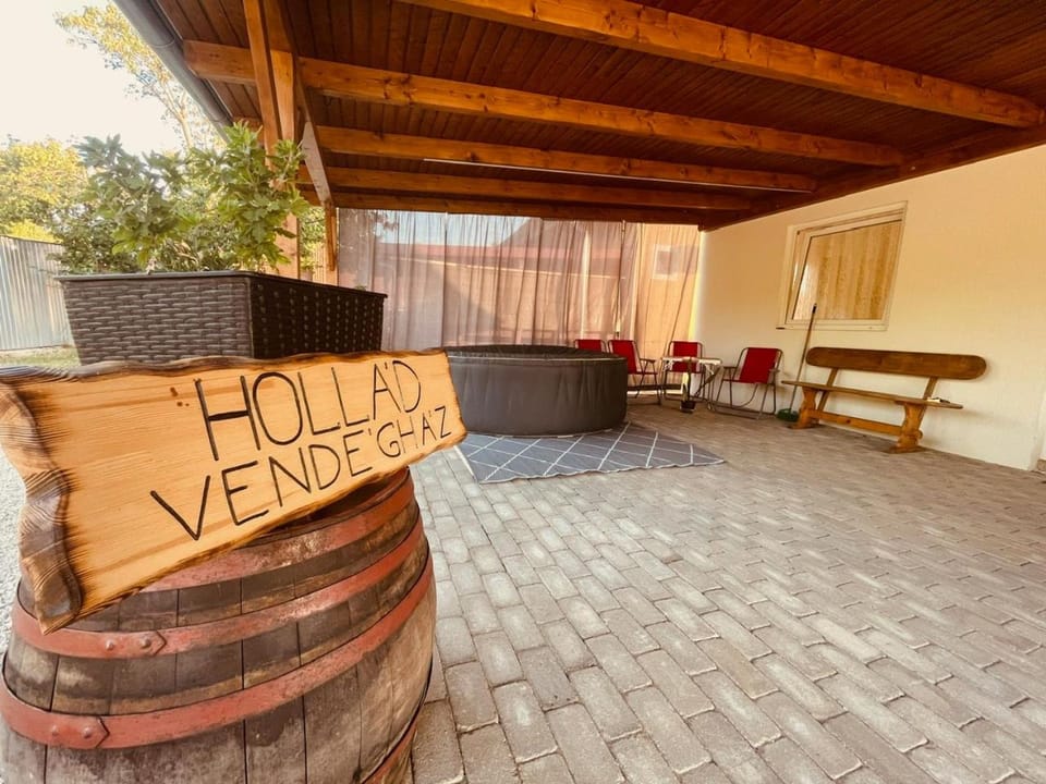 Hollád Vendégház Apartment in Hungary