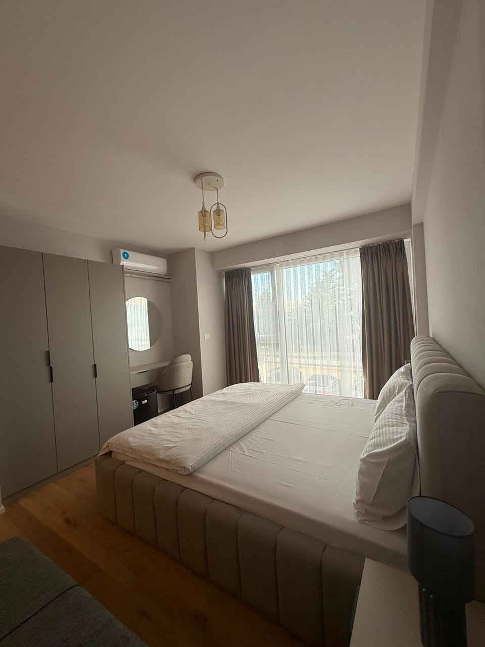 Struga Lake Suites Bed and Breakfast in Municipality of Ohrid, North Macedonia