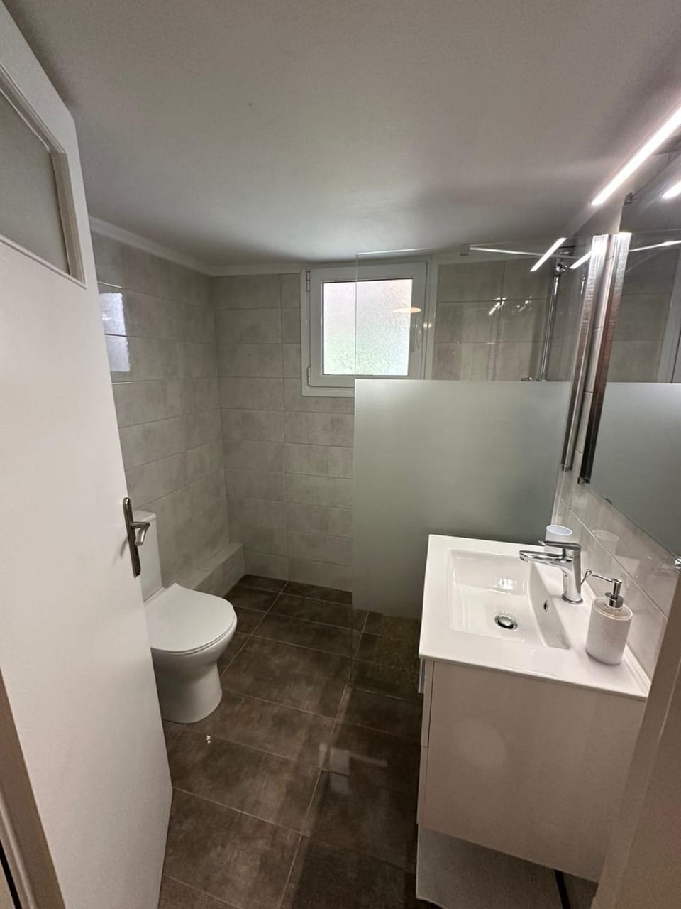 Bright 1R Flat with balcony in Kallithea Apartment in Kallithea
