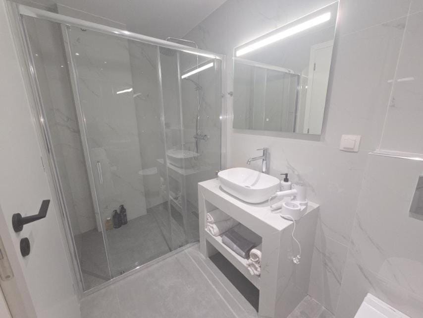 Great Stay - Kleio Muses Suite-Pedion Areos Park Apartment in Athens