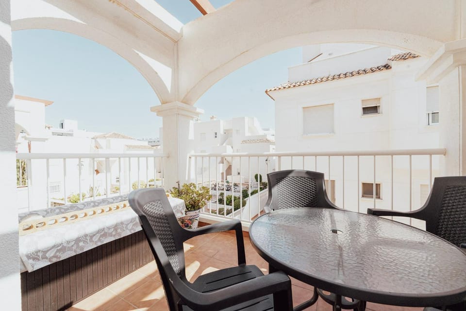 View (from property/room), Balcony/Terrace