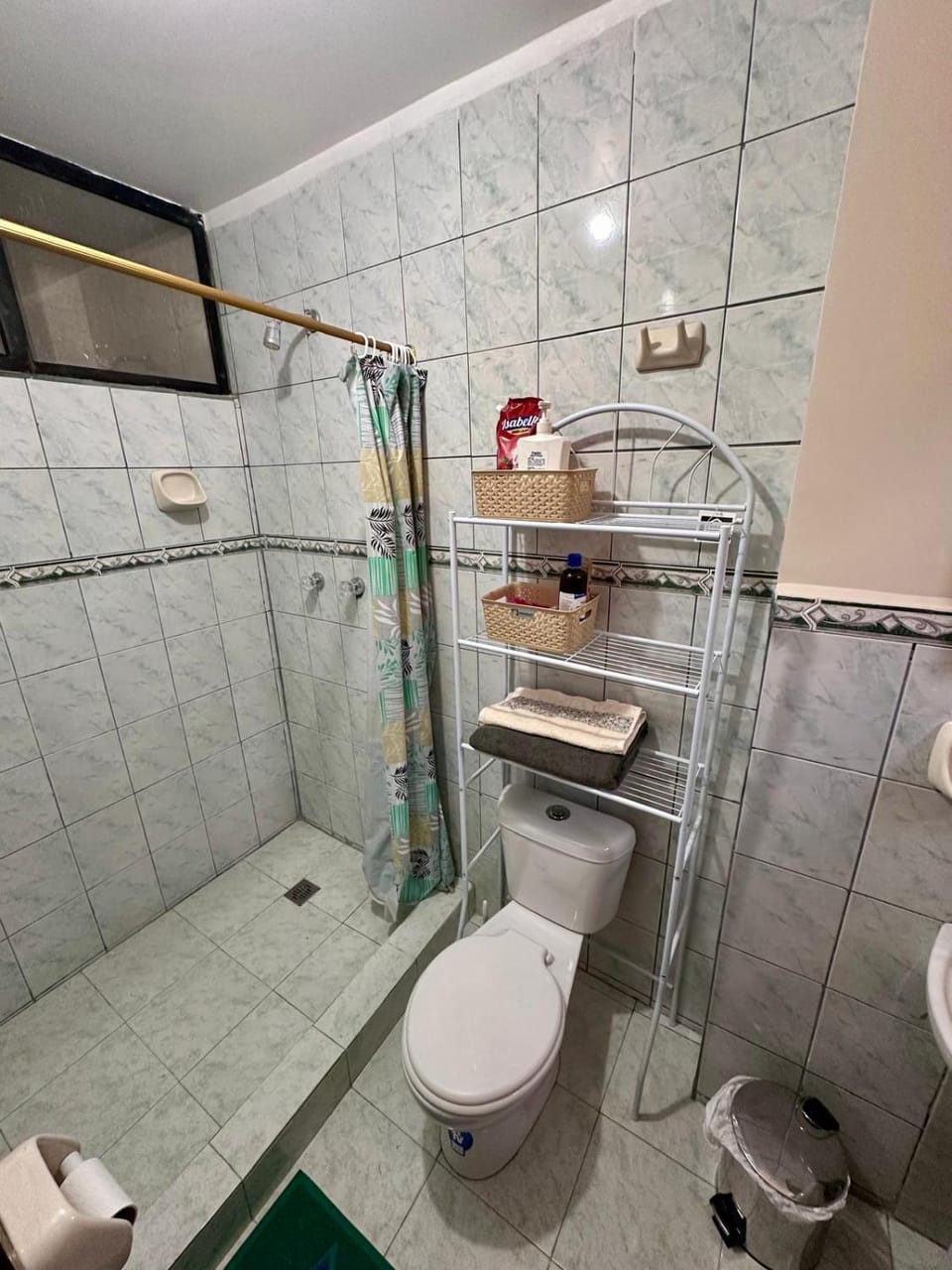 Modern 2 bedroom apartment and parking Apartment in Riobamba