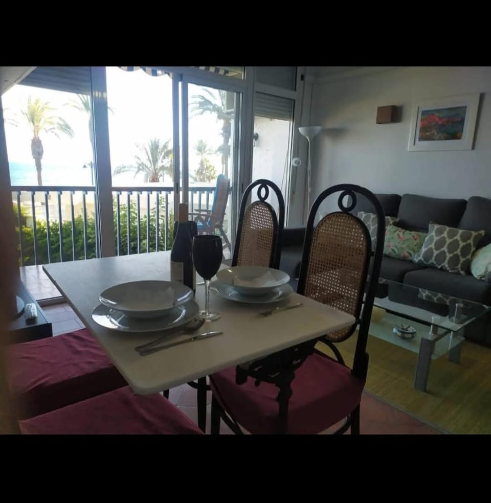Apartamento Crucero 1ª linea playa Apartment in Aguadulce