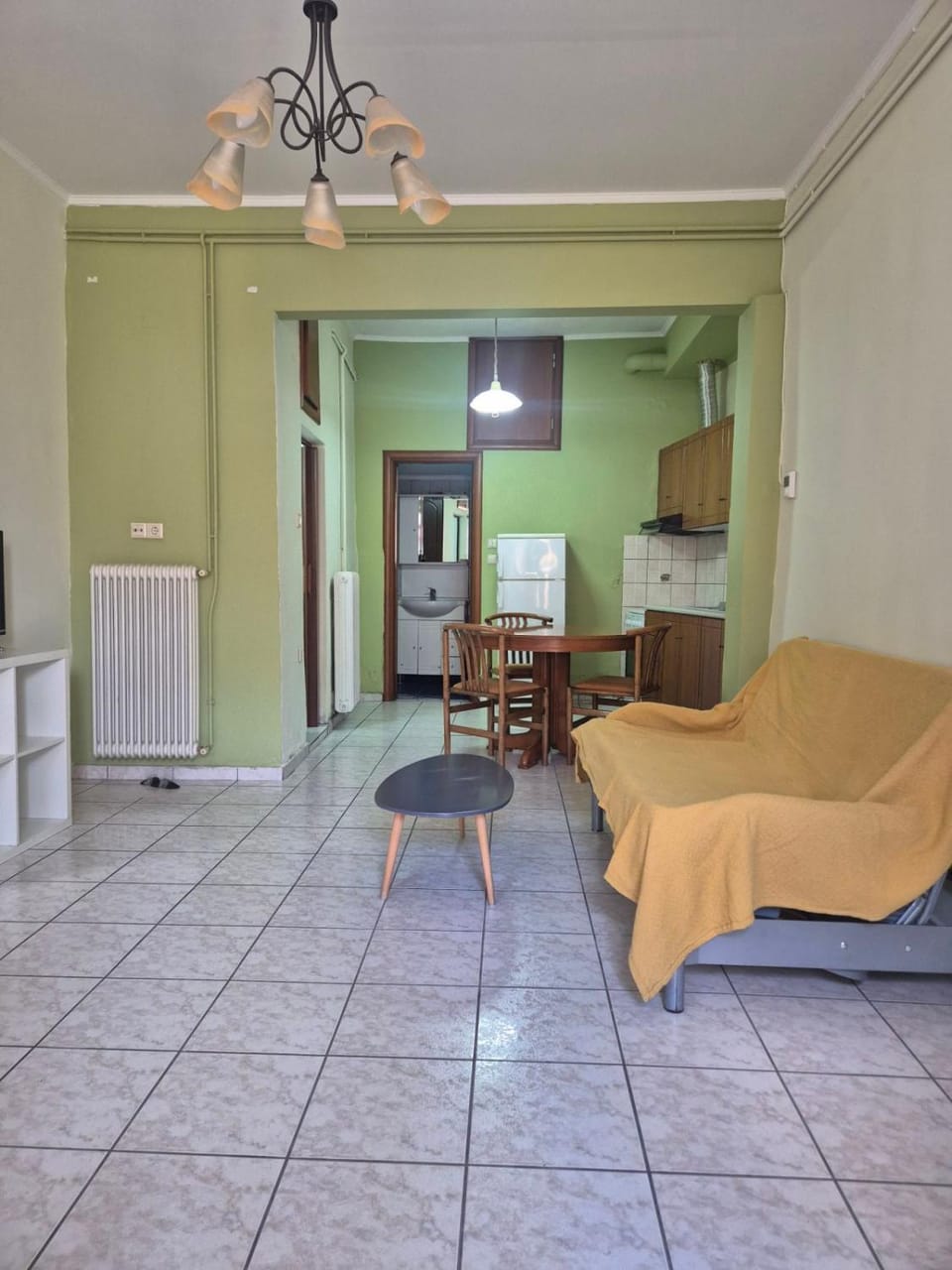 Kitchen or kitchenette, Living room, Seating area, Dining area, internet, stove