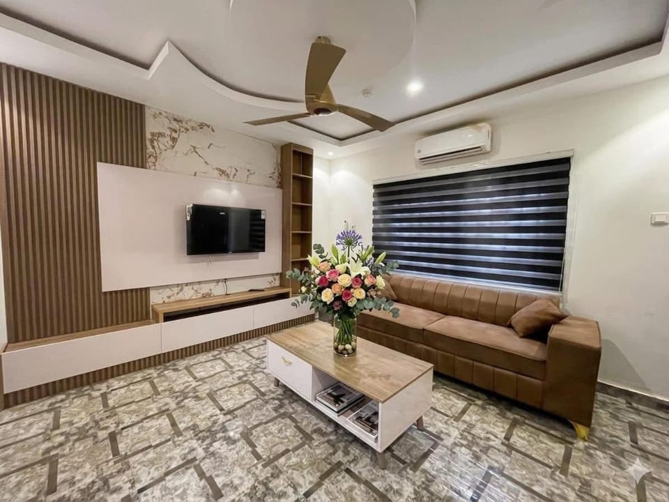 Paradise Creek Hotel Apartment hotel in Ghana