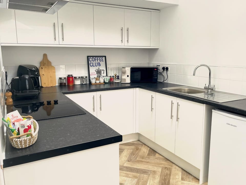 Kitchen or kitchenette, stove