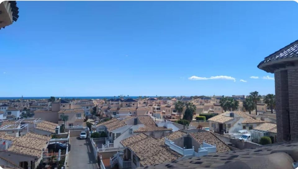 Neighbourhood, City view, Sea view