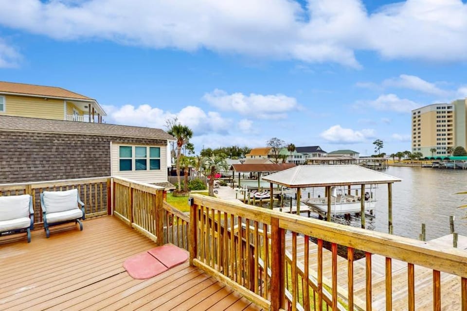 Dog-Friendly Retreat with Private Dock & Water Views - Great for Fishing & Boating House in Upper Grand Lagoon