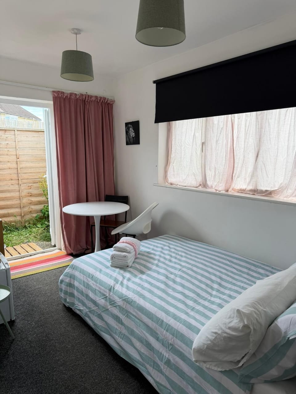 Tiny Studio 2 no cooking Apartment in Bristol