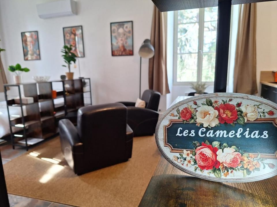 Les Camélias, charme et jardin au coeur du Bourbonnais Apartment in Auvergne-Rhône-Alpes