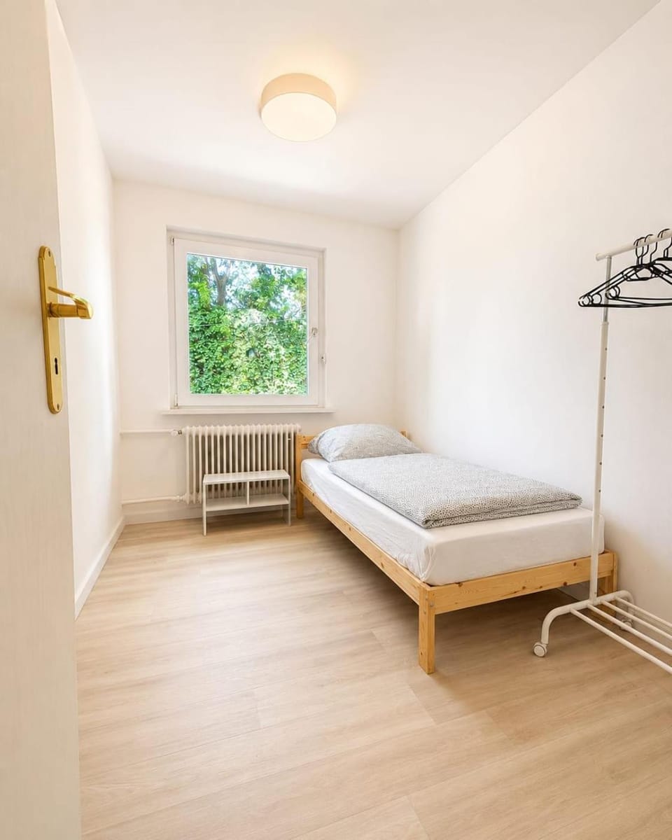 Bed, Photo of the whole room, Bedroom, towels, wardrobe