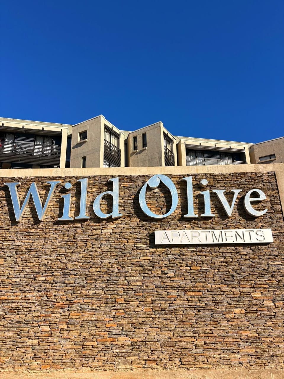 Wild Olive - Urban Oasis Self Catering Apartment in Windhoek