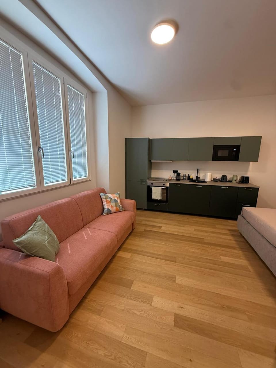 Kitchen or kitchenette, Seating area