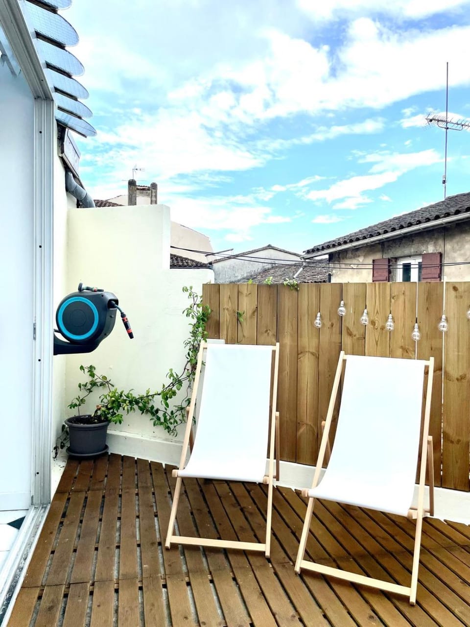 T2 agréable hypercentre de Casteljaloux - Climatisation - Wifi - Terrasse - Veranda Apartment in Casteljaloux