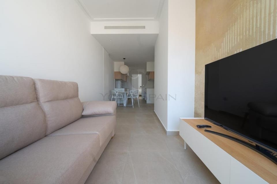 TV and multimedia, Living room, Photo of the whole room, Seating area, air conditioner