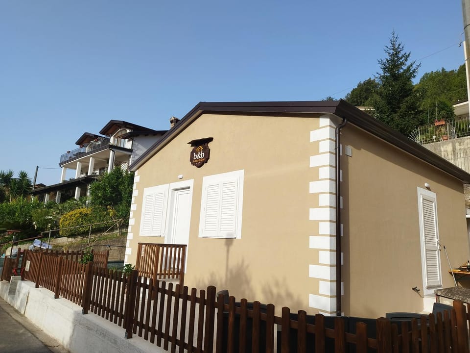 A Casa di Leo Bed and Breakfast in Campania
