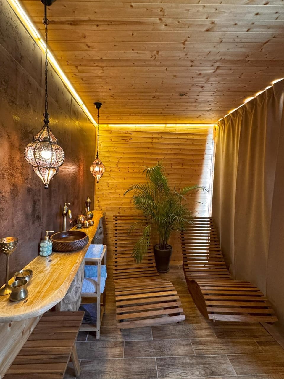 Sauna, Seating area