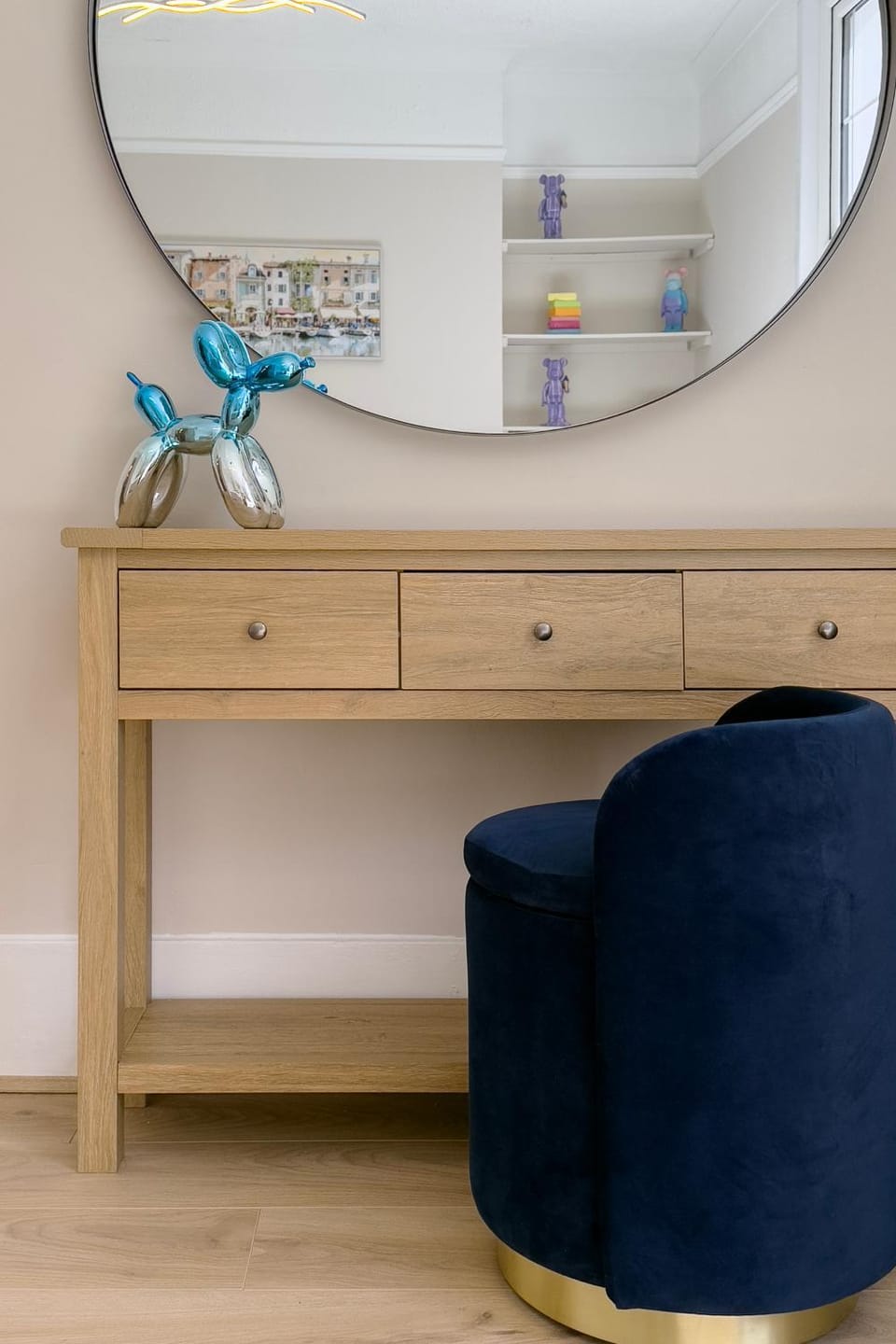 Modern 4 Bed Camden Town Apartments Apartment in Croydon