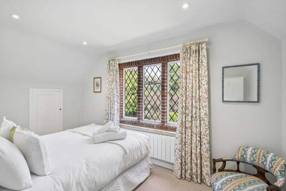 Elegant Grade II Manor - Dorney - Eton - Windsor House in Windsor