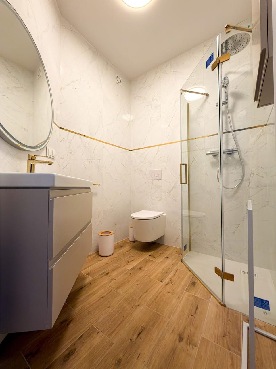 Furman's Court Apartment hotel in Poland
