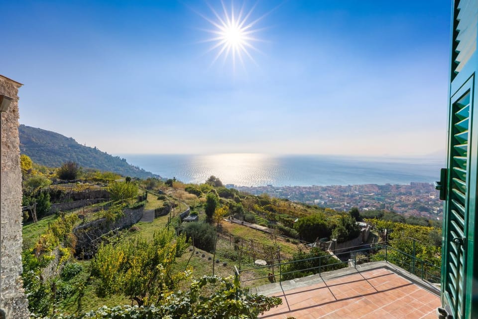 Hostdomus - Luce di Verezzi Apartment in Finale Ligure