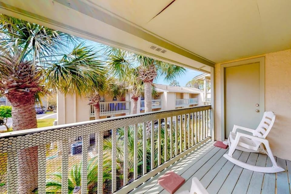 Gulf Highlands condo with pool hot tub tennis fitness center & private patio House in Panama City Beach