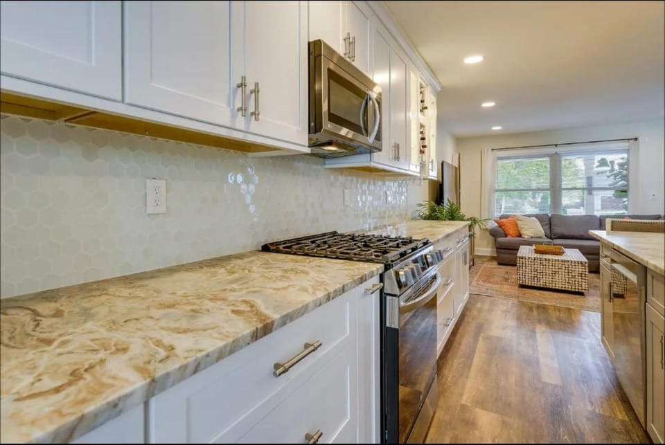 Cozy 3BR near Asbury Park Luxury Kitchen WFH House in Bradley Beach