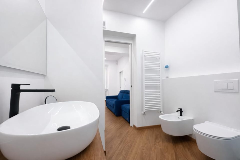 Toilet, Bathroom