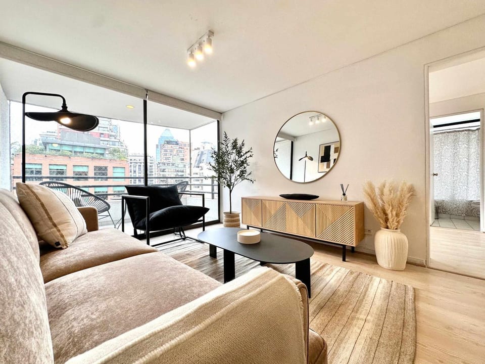u I Costanera Center - MUT - Metro Tobalaba Apartment in Providencia