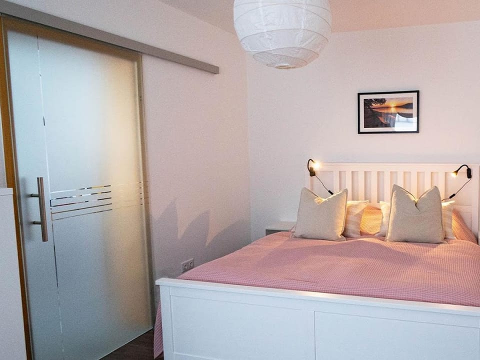 Property building, Living room, Bedroom